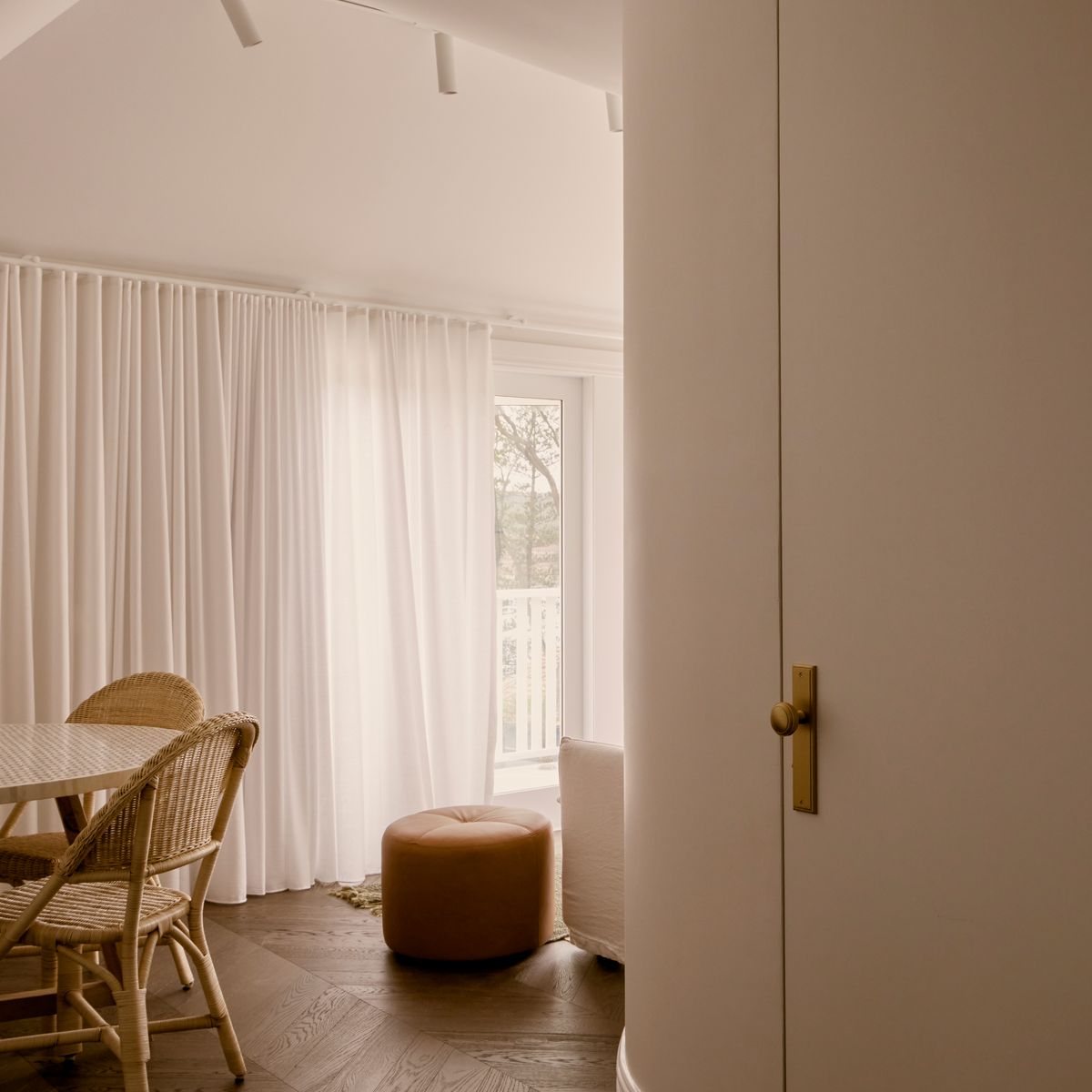 15338 - Paddington Knob - Stepped Backplate - Brushed Brass - Passage