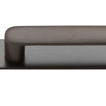 Osaka Cabinet Pull with Backplate - CTC96mm