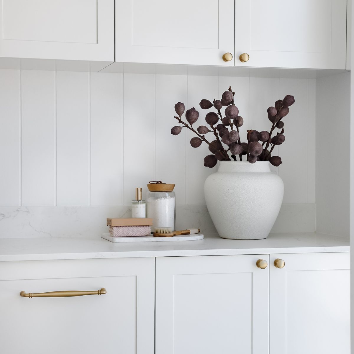 21096 - Sarlat Cabinet Pull - CTC320mm - Brushed Brass