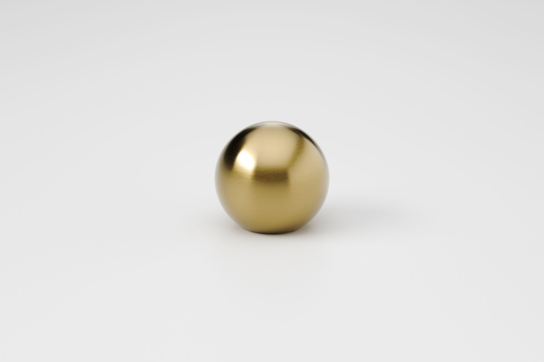 24080 - Puerto Cupboard Knob P30xD32mm - Brushed Gold PVD