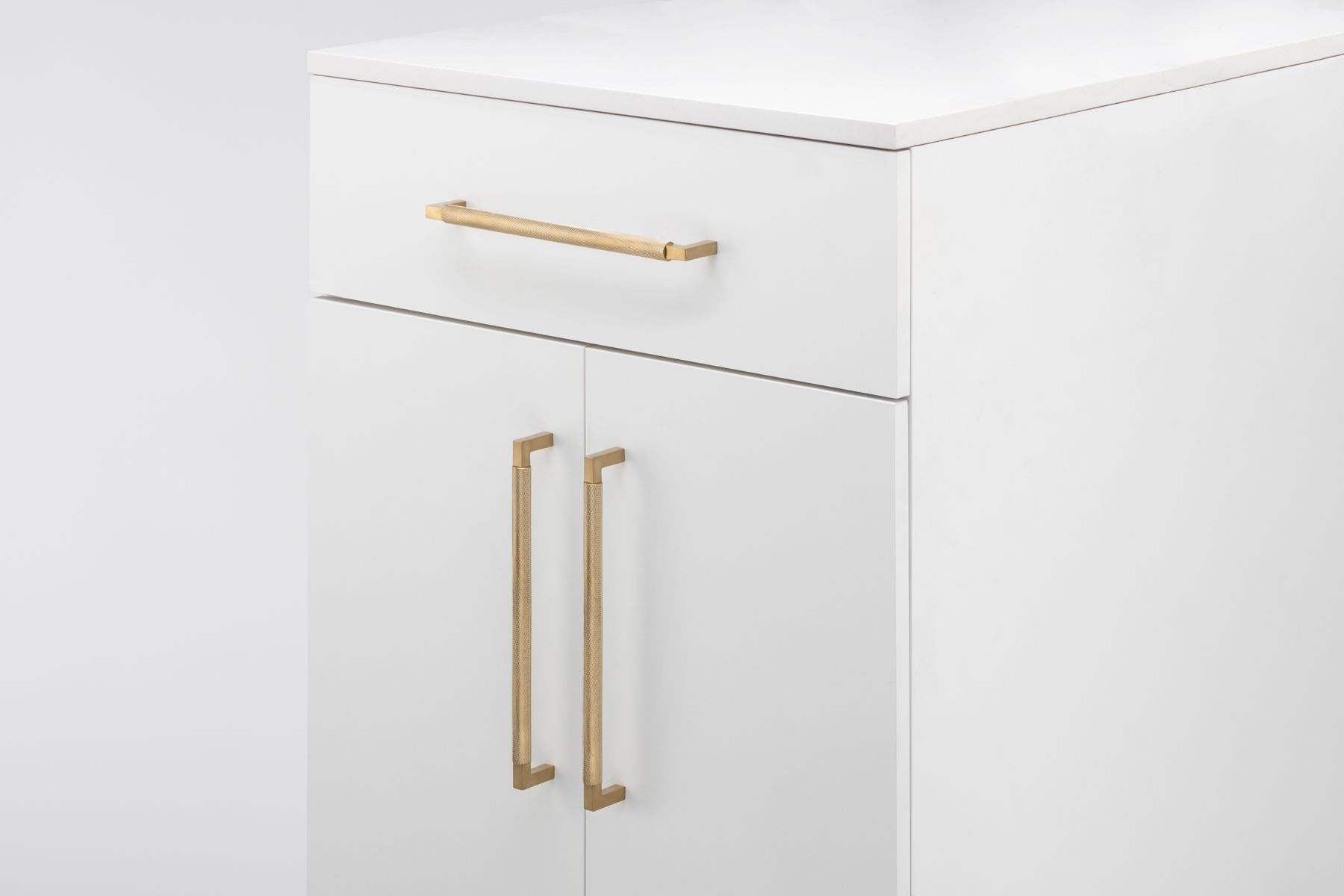 22120 - Brunswick Cabinet Pull - CTC256mm - Brushed Gold PVD