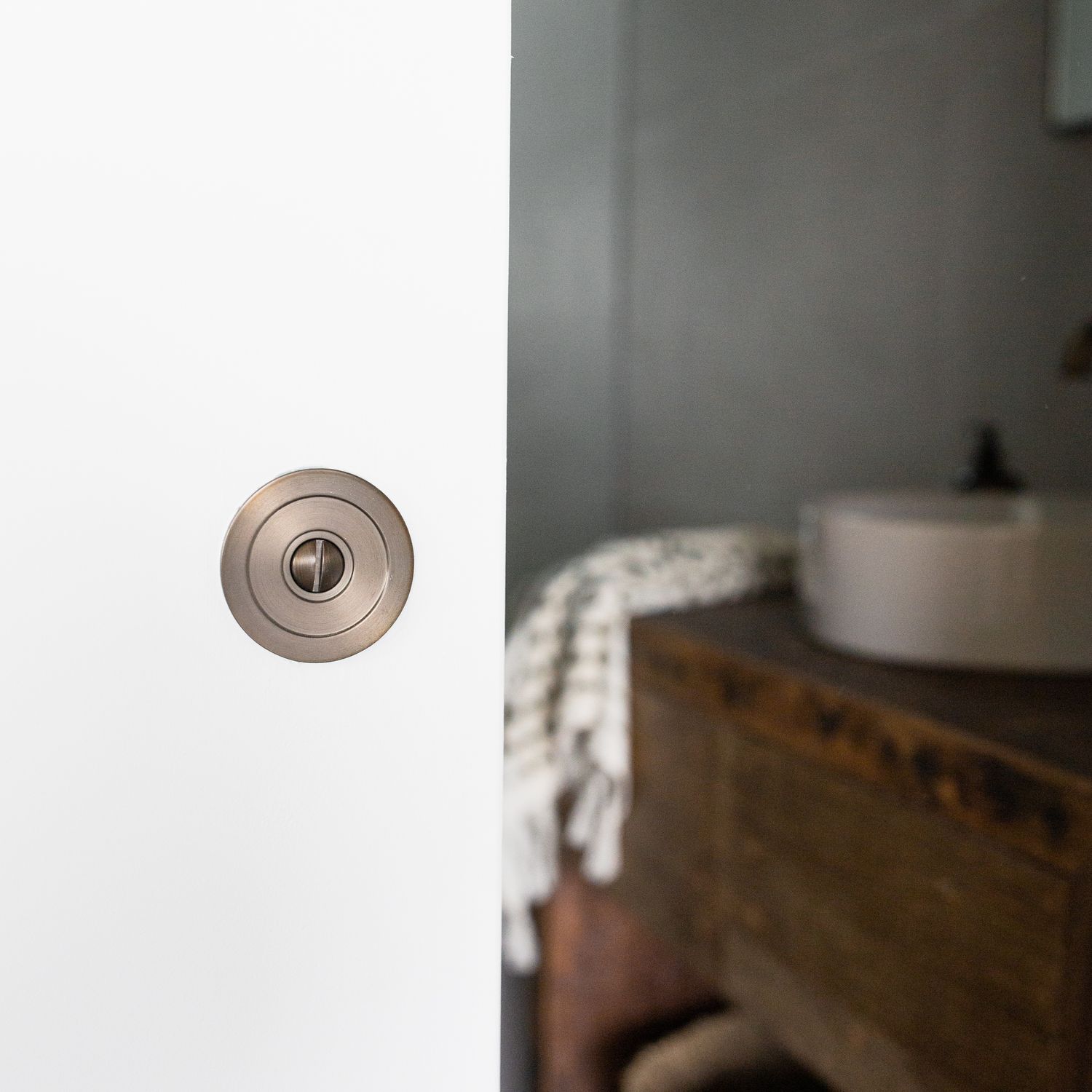 21431 - Round Sliding Door Pull Privacy Kit with Inbuilt Privacy Turn - Signature Brass - Privacy