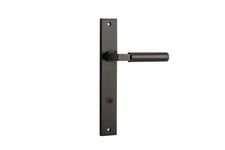 10750 - Berlin Lever - Rectangular Backplate - Signature Brass - Passage