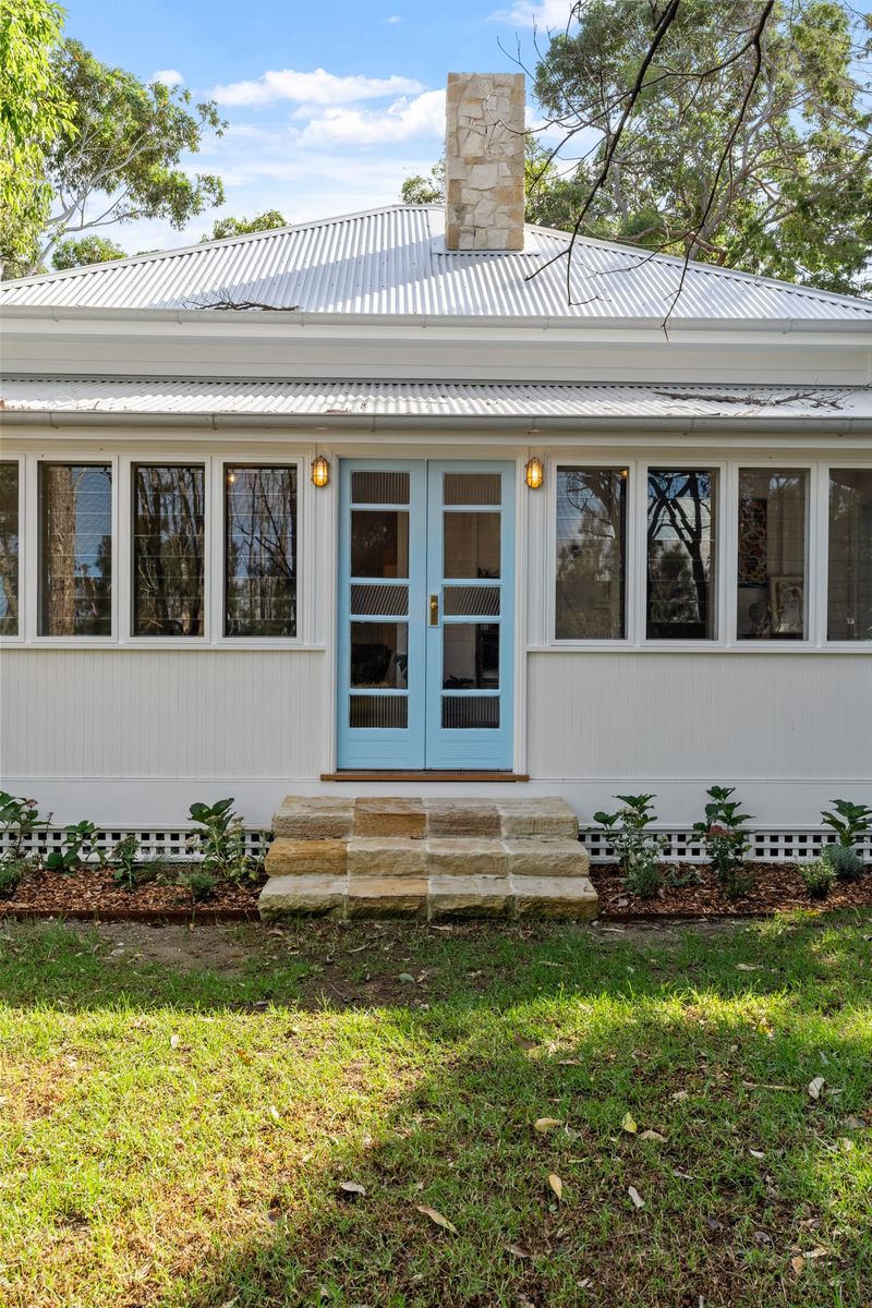 Richmond Door Knob - Long Backplate