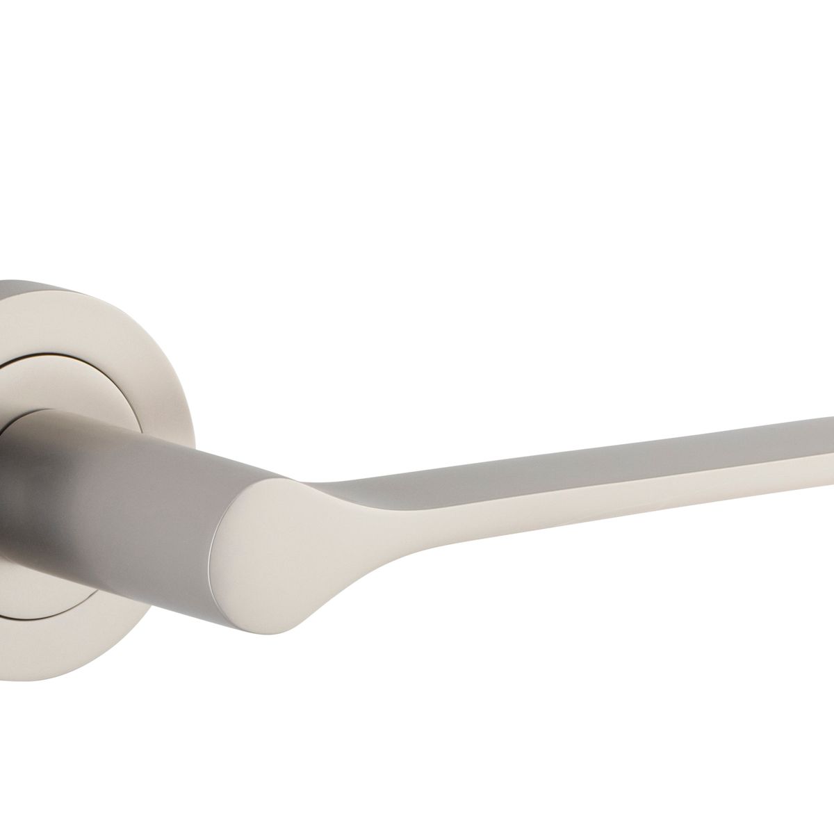 0369 - Como Lever - Round Rose - Satin Nickel - Passage
