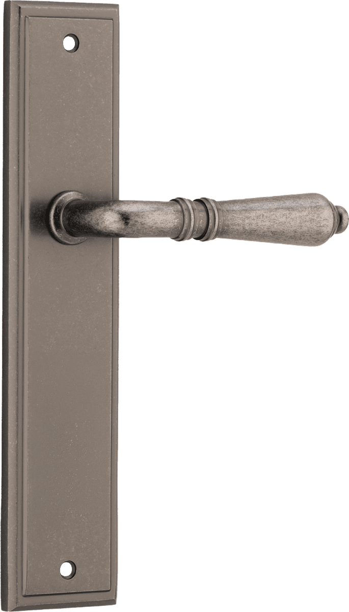 13736 - Sarlat Lever - Stepped Backplate - Distressed Nickel - Passage