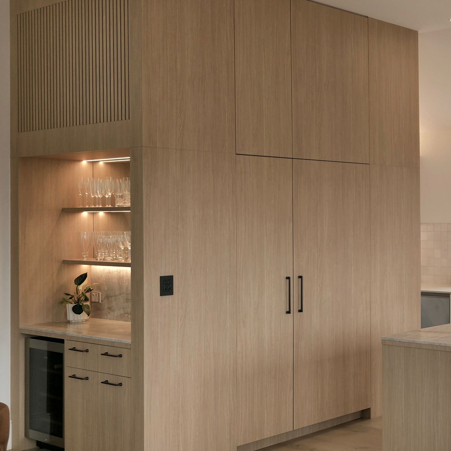 17201 - Baltimore Cabinet Pull - CTC160mm - Brushed Gold PVD