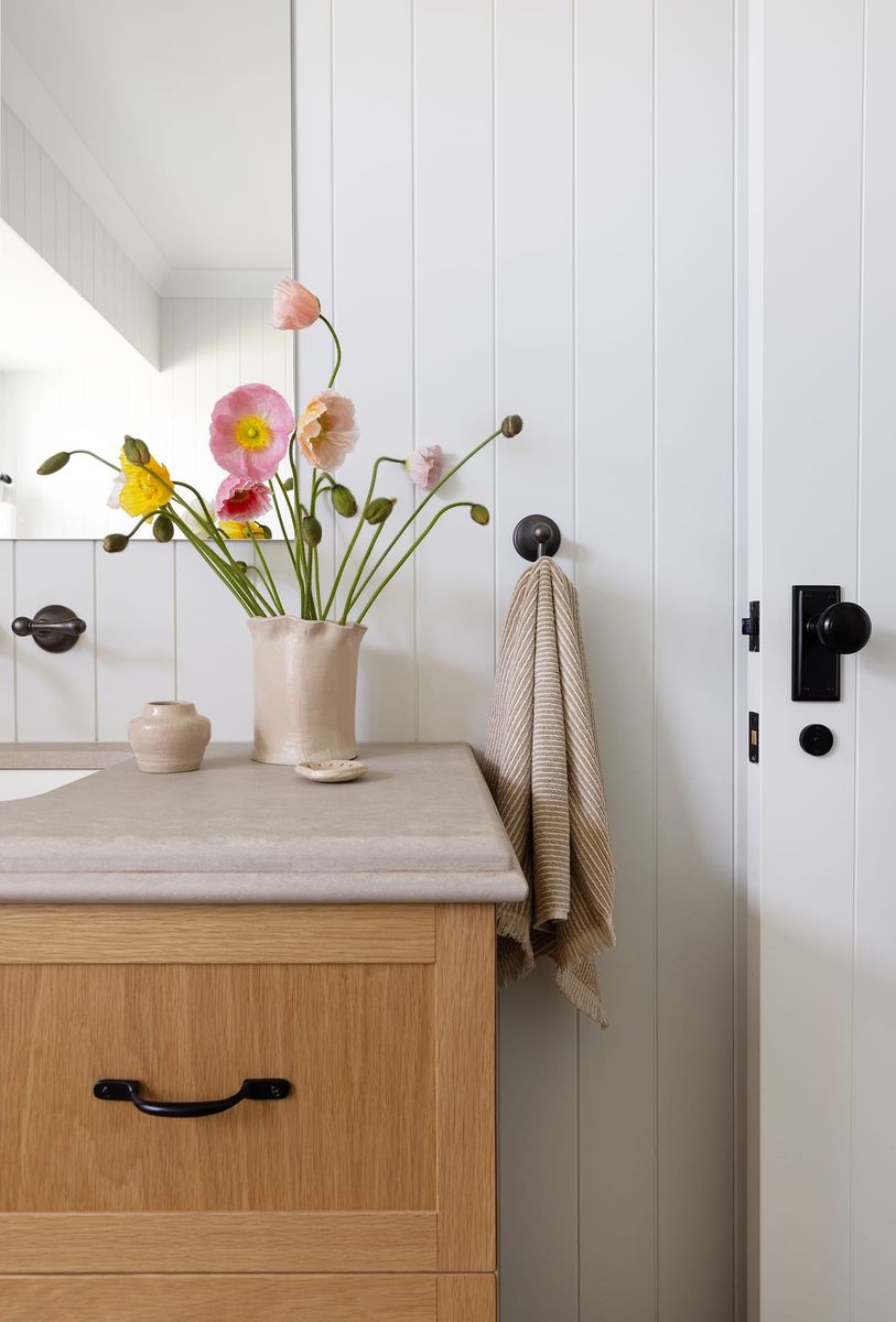 Richmond Door Knob - Short Backplate