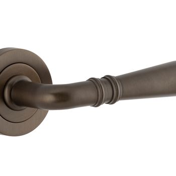 Sarlat Lever - Round Rose