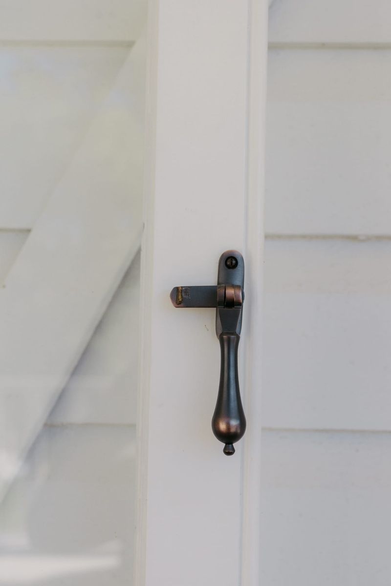 Long Throw Teardrop Casement Fastener