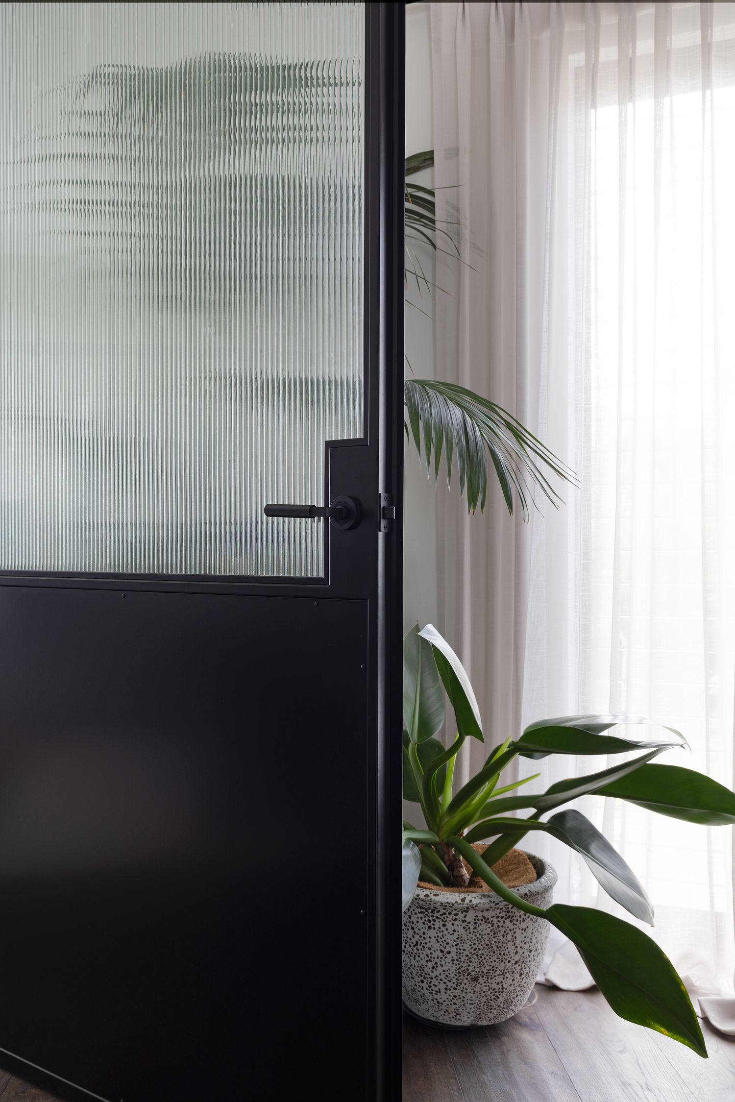 0354KENTR60KK - Brunswick Lever - Round Rose Entrance Kit with High Security Lock - Polished Chrome - Entrance