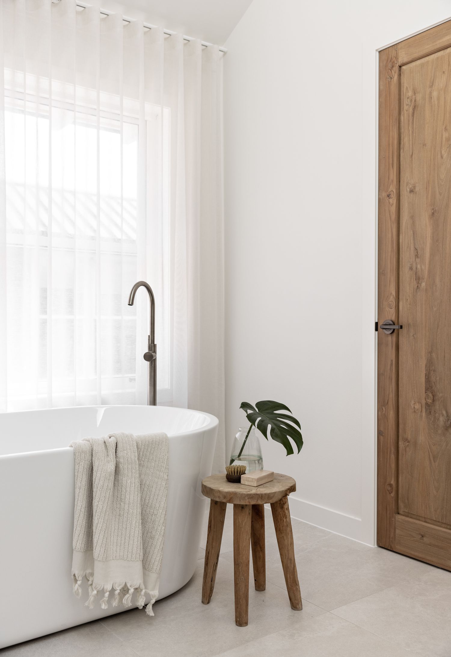 0451KPASS60 - Annecy Lever - Round Rose Passage Kit - Brushed Brass - Passage