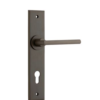 Baltimore Lever - Chamfered Backplate
