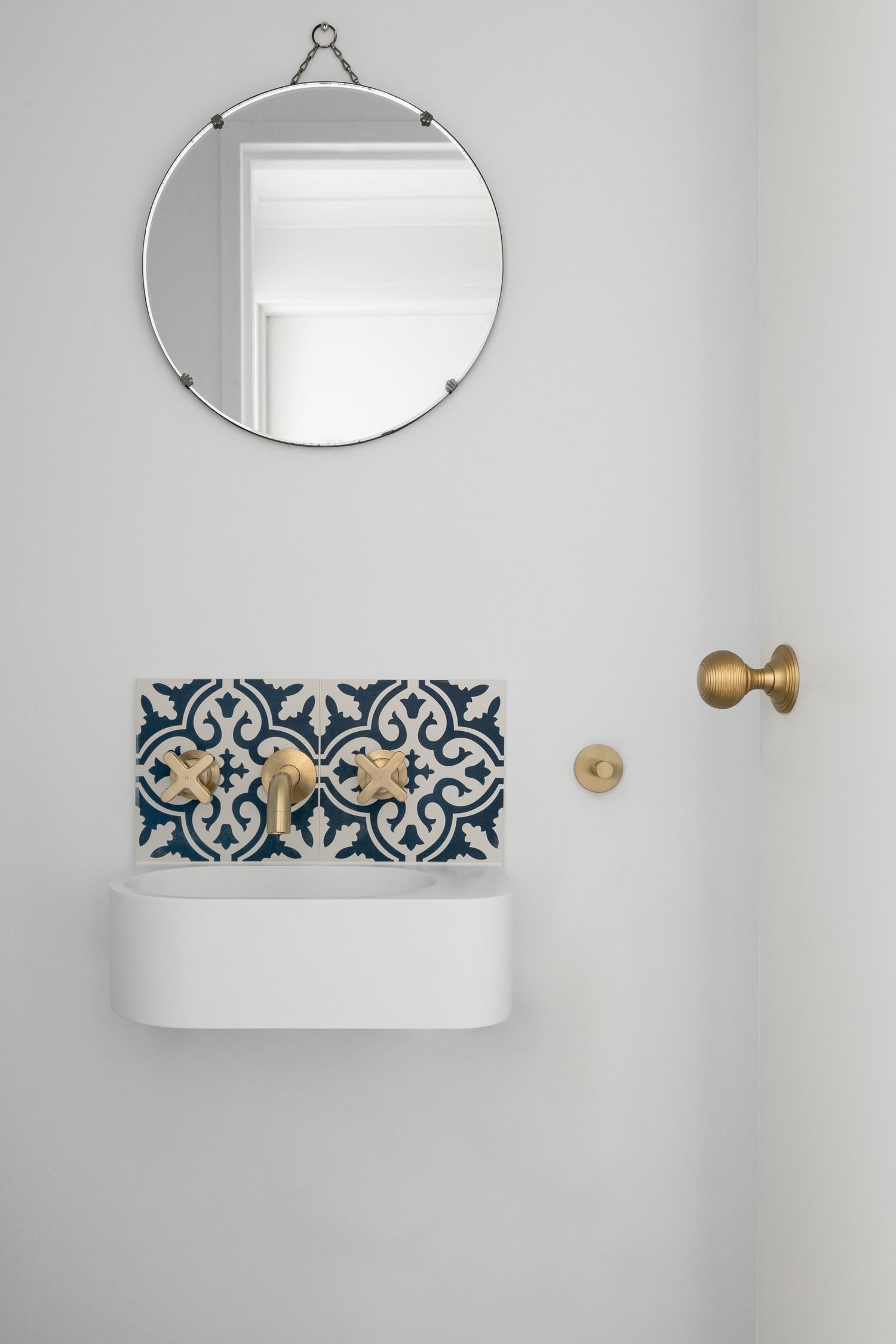 0228KPASS60 - Guildford Knob - Round Rose Passage Kit - Polished Nickel - Passage