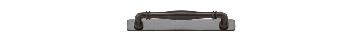 21071B - Sarlat Cabinet Pull with Backplate - CTC160mm - Signature Brass