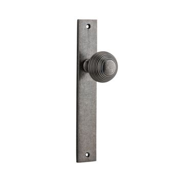 Guildford Knob - Rectangular Backplate